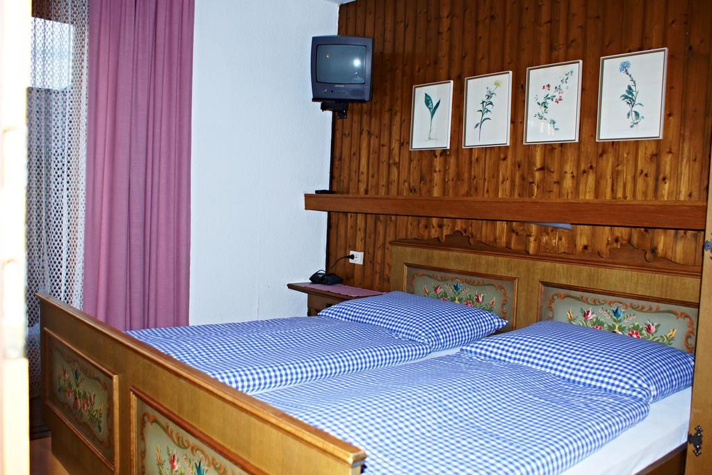 Pension Alpentraum Zell am See Bilik gambar